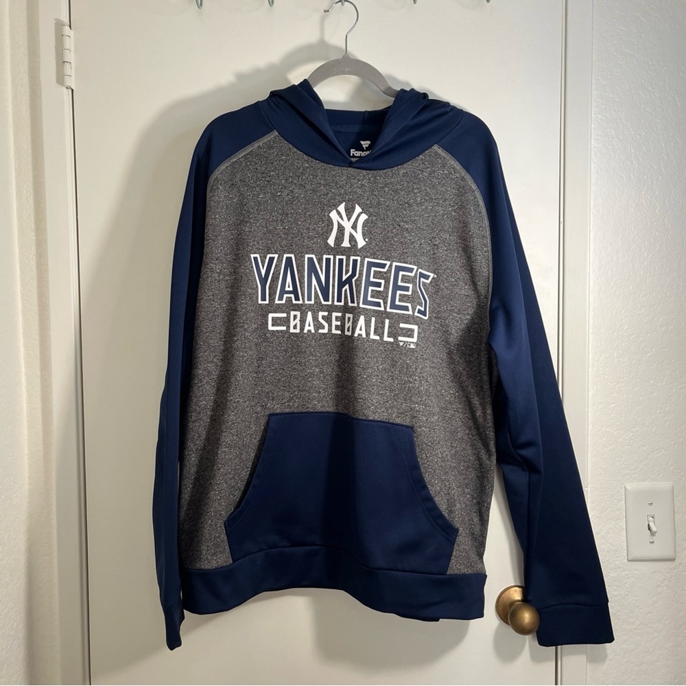 Fanatics Yankees Gray and Blue Baseball Hoodie Sweatshirt XL Kangaroo Pocket